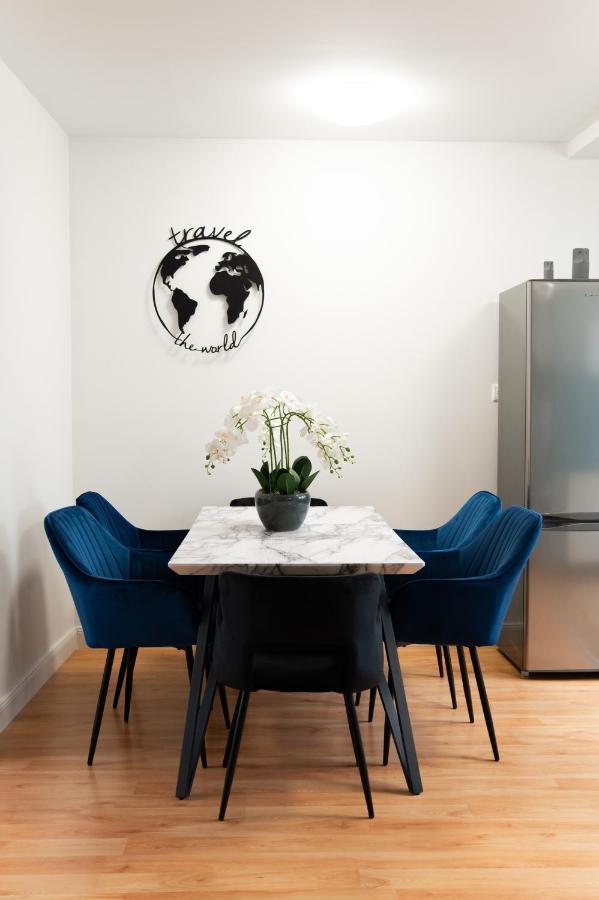 Balcony Dohany Street Apartment 부다페스트 외부 사진